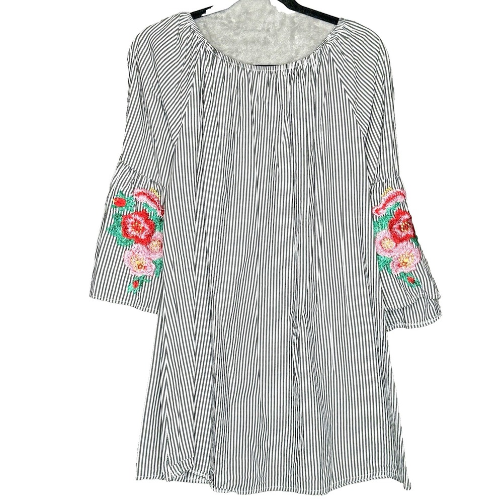 Velzera Shirt 2X Top Black Striped Bell 3/4 Sleeve Scoop Neck Embroidered Cotton